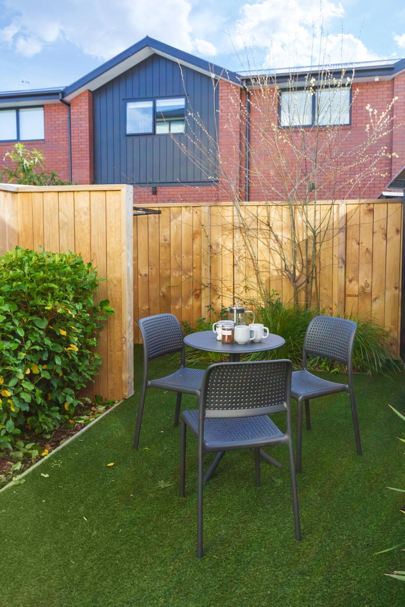 Apartment Enchanted Escape 2 Bed 2 Bath Cbd Christchurch